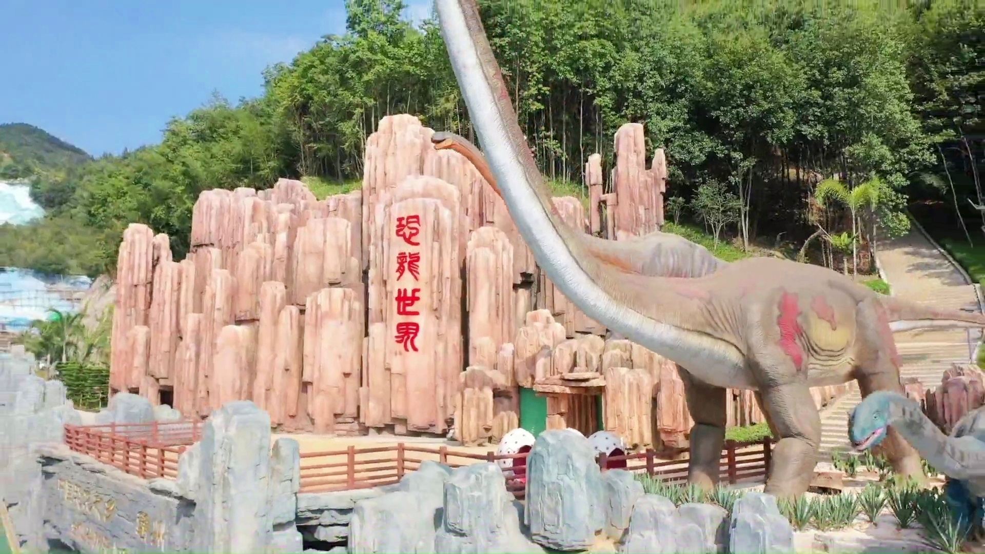 02-58859e9cce 江西铜仁会仙谷恐龙主题公园项目实景 2