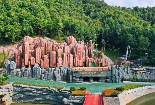11-c9d9777df2 江西铜仁会仙谷恐龙主题公园项目实景 9