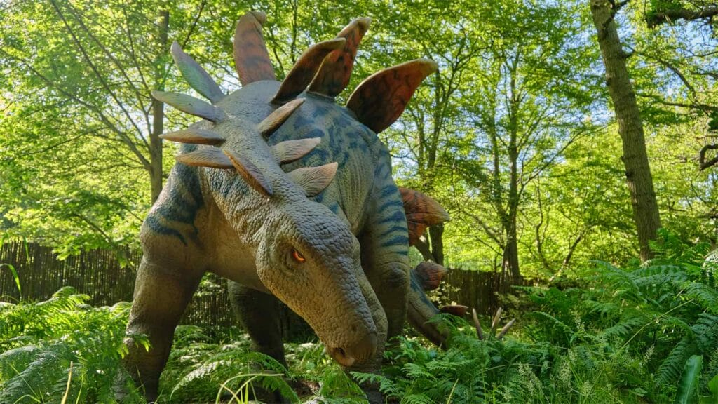 16-b90c6176ed 英国 Dinopark 恐龙公园项目实景 16